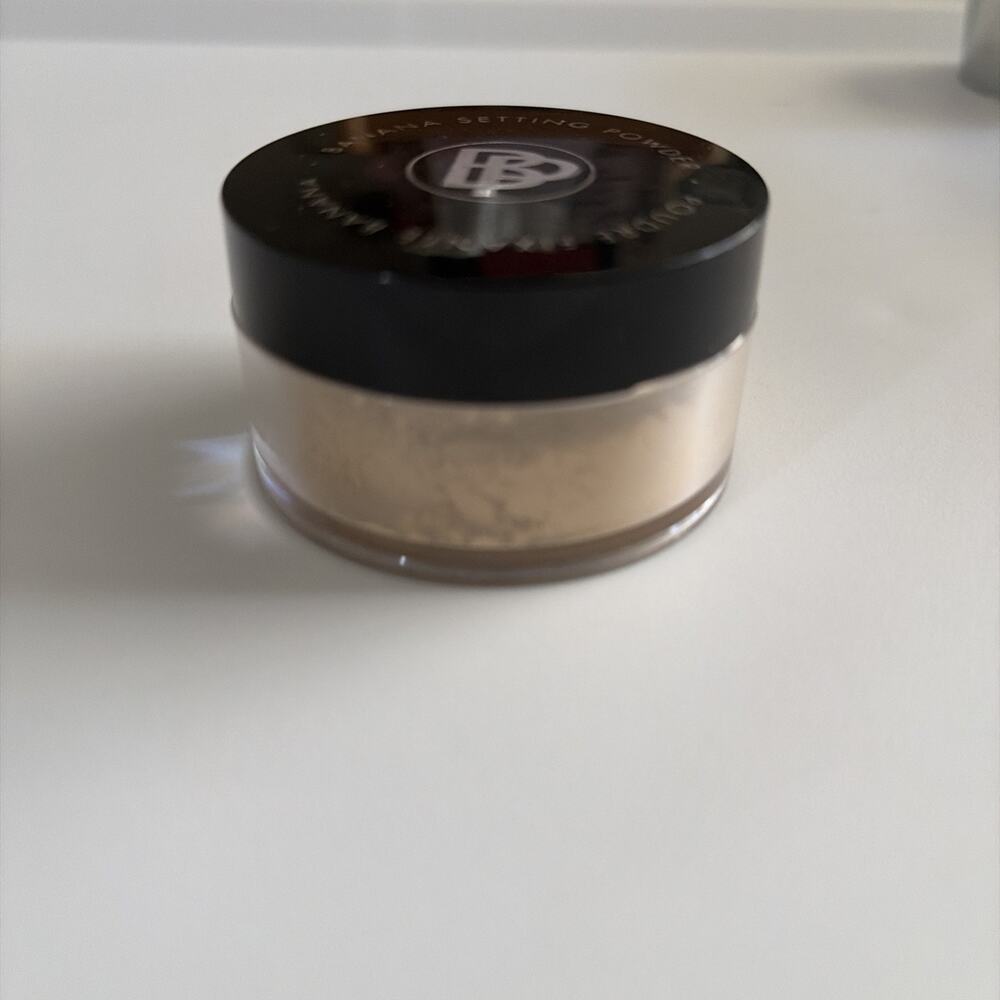 Bellapierre Banana Setting Powder Medium 4g/0.14oz Full Size Sealed Makeup